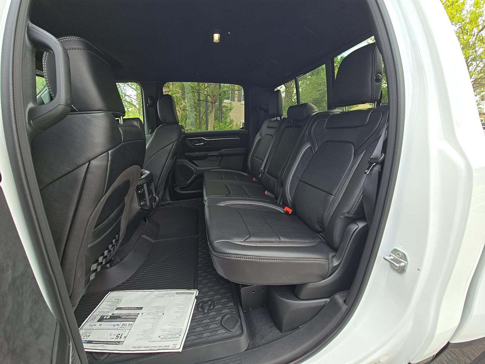 Фото 2026 Ram 1500 RHO Crew Cab Short Bed