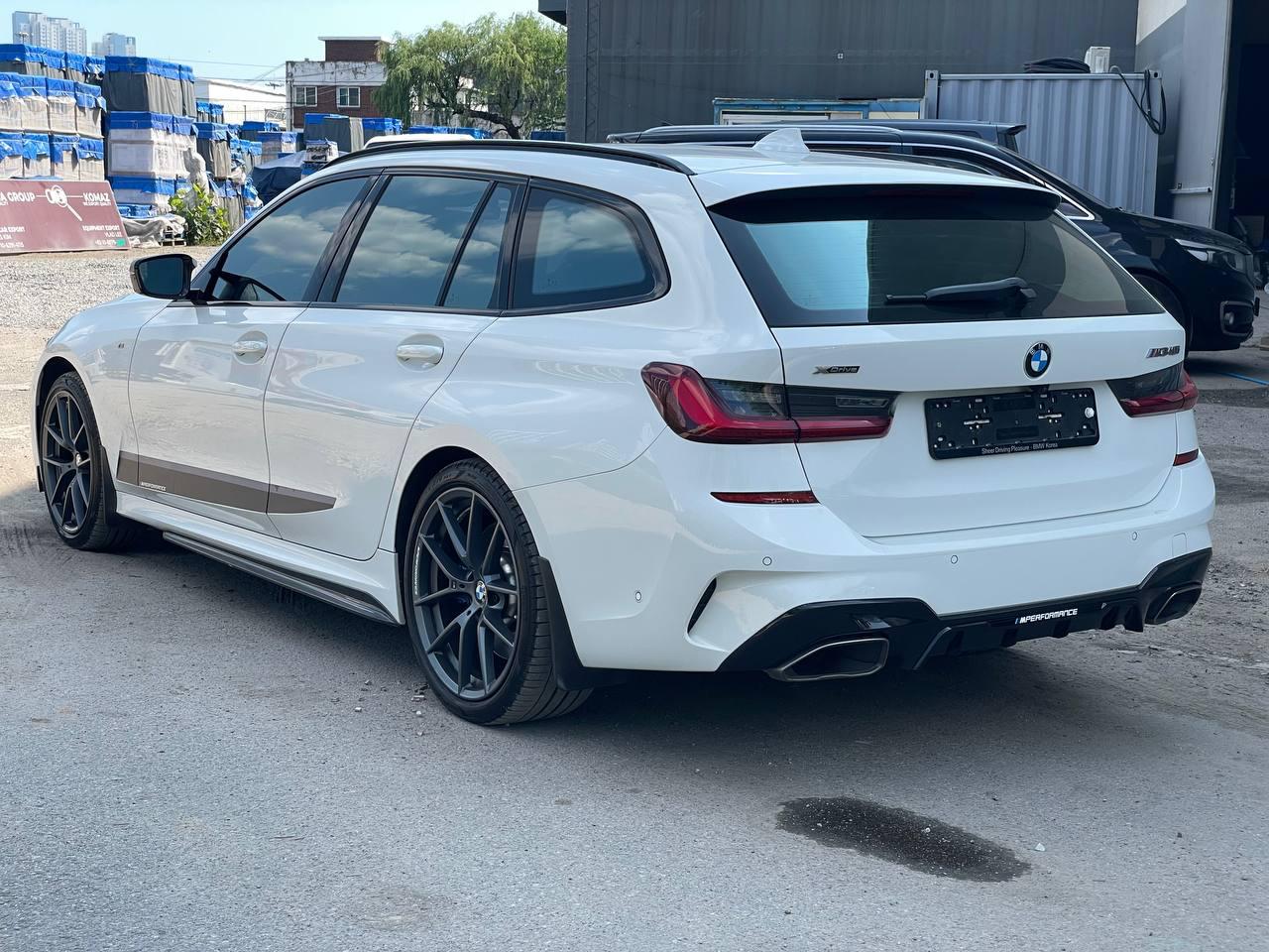 Фото BMW 340i