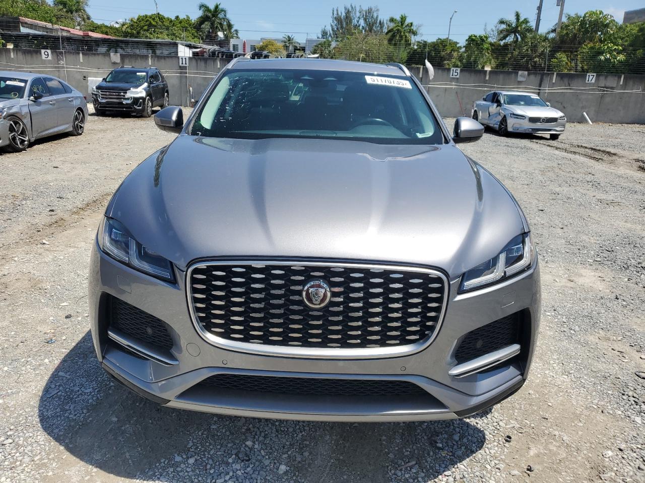 Фото BMW X1 xDrive25Li