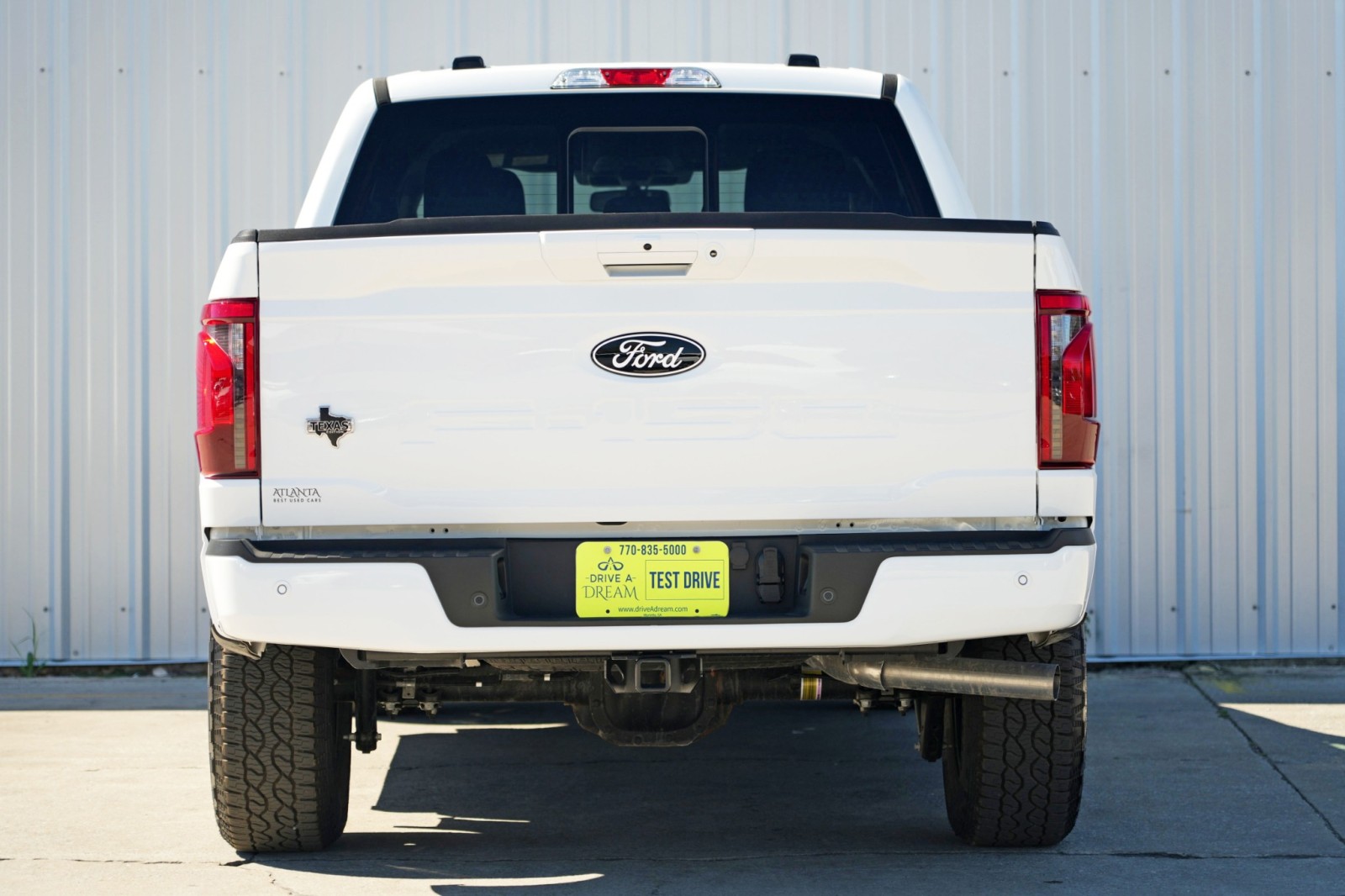 Фото 2025 Ford F-150 XLT Crew Cab Short Bed