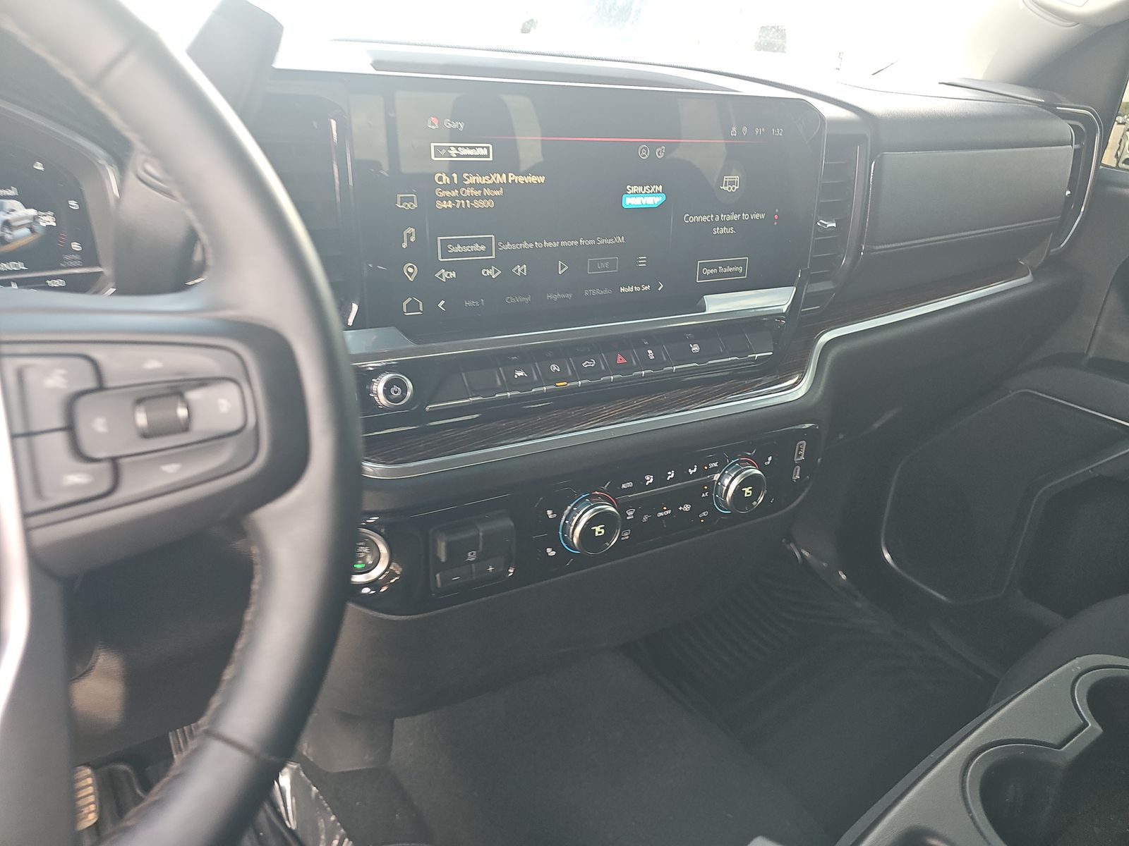 Фото 2025 GMC Sierra 1500 SLE Crew Cab Short Bed 3SA