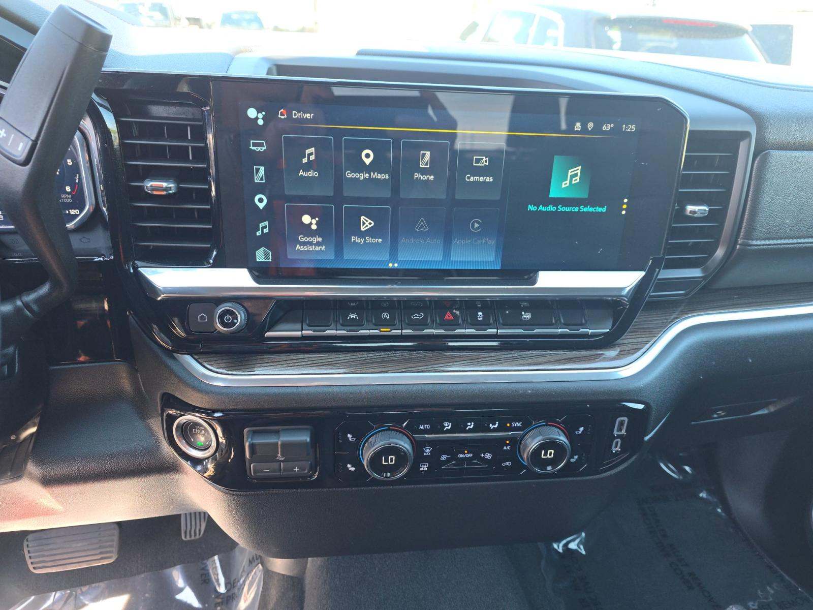 Фото 2026 Chevrolet Silverado 1500 RST Crew Cab Short Bed 1SP