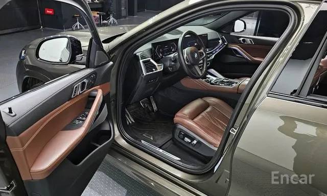 Фото BMW X6 xDrive40i M Sport