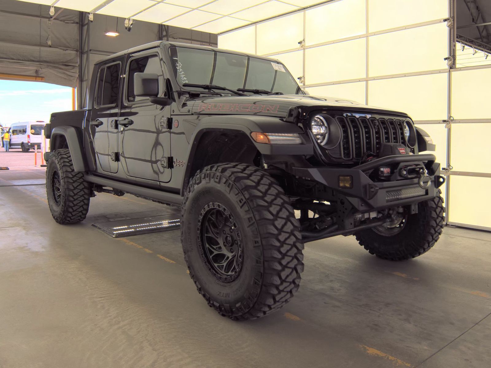 Фото 2025 Jeep Gladiator Rubicon Crew Cab Medium Bed