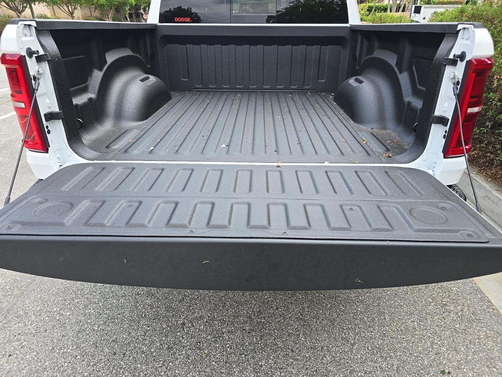 Фото 2026 Ram 1500 RHO Crew Cab Short Bed
