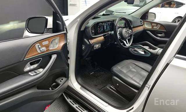 Фото Mercedes-Benz GLE450 4MATIC