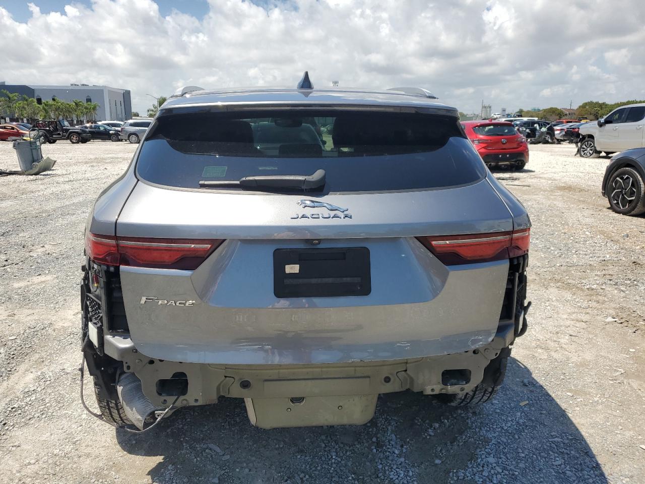 Фото BMW X1 xDrive25Li